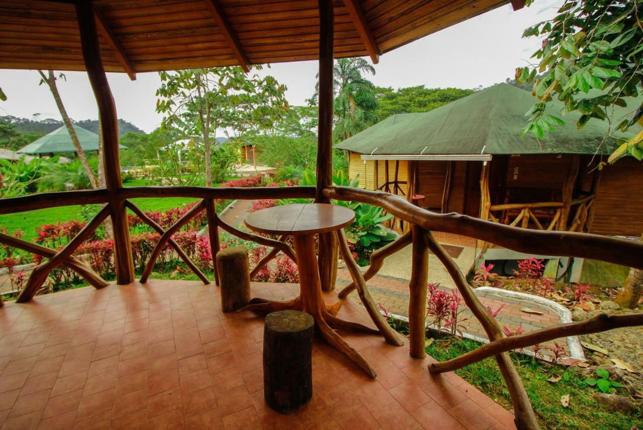 Hosteria Orkidea Lodge ปูโย ภายนอก รูปภาพ